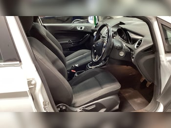 Used Ford Fiesta 2014 for sale - 78320364: Photo