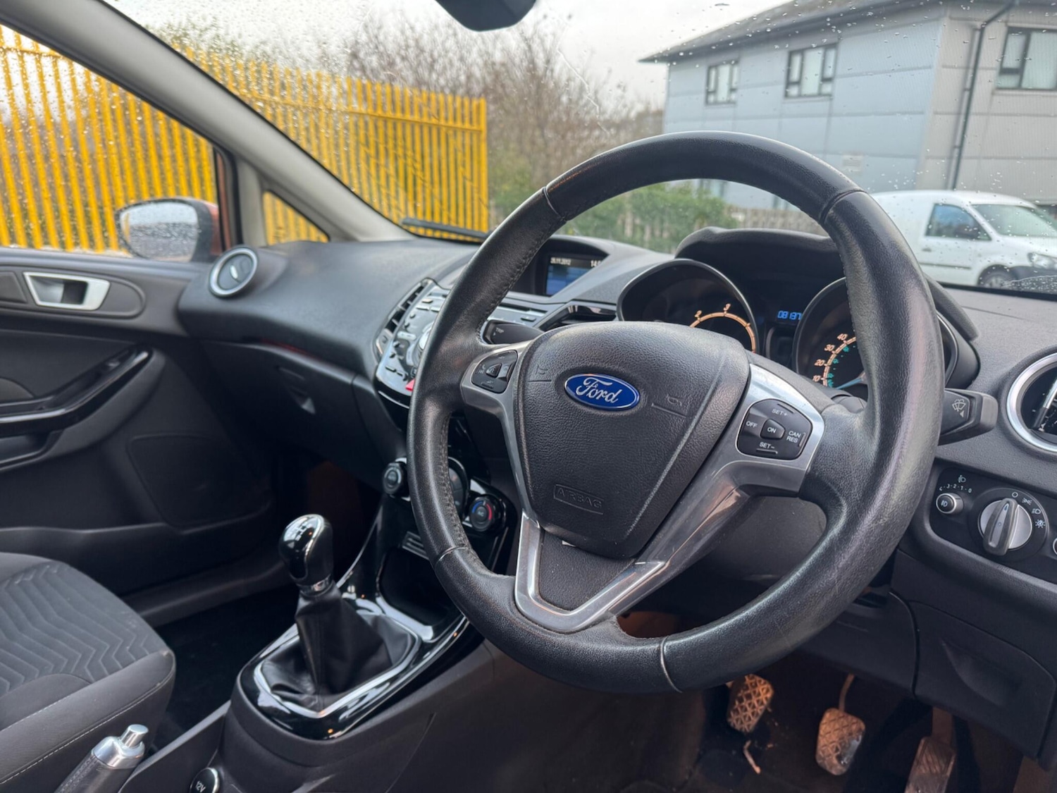 Used Ford Fiesta 2013 for sale - 76886932: Photo 10