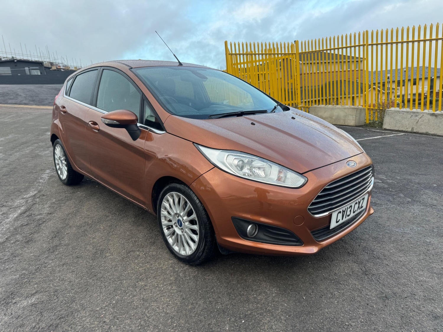Used Ford Fiesta 2013 for sale - 76886932: Photo 4