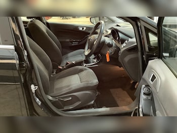 Used Ford Fiesta 2014 for sale - 77784377: Photo