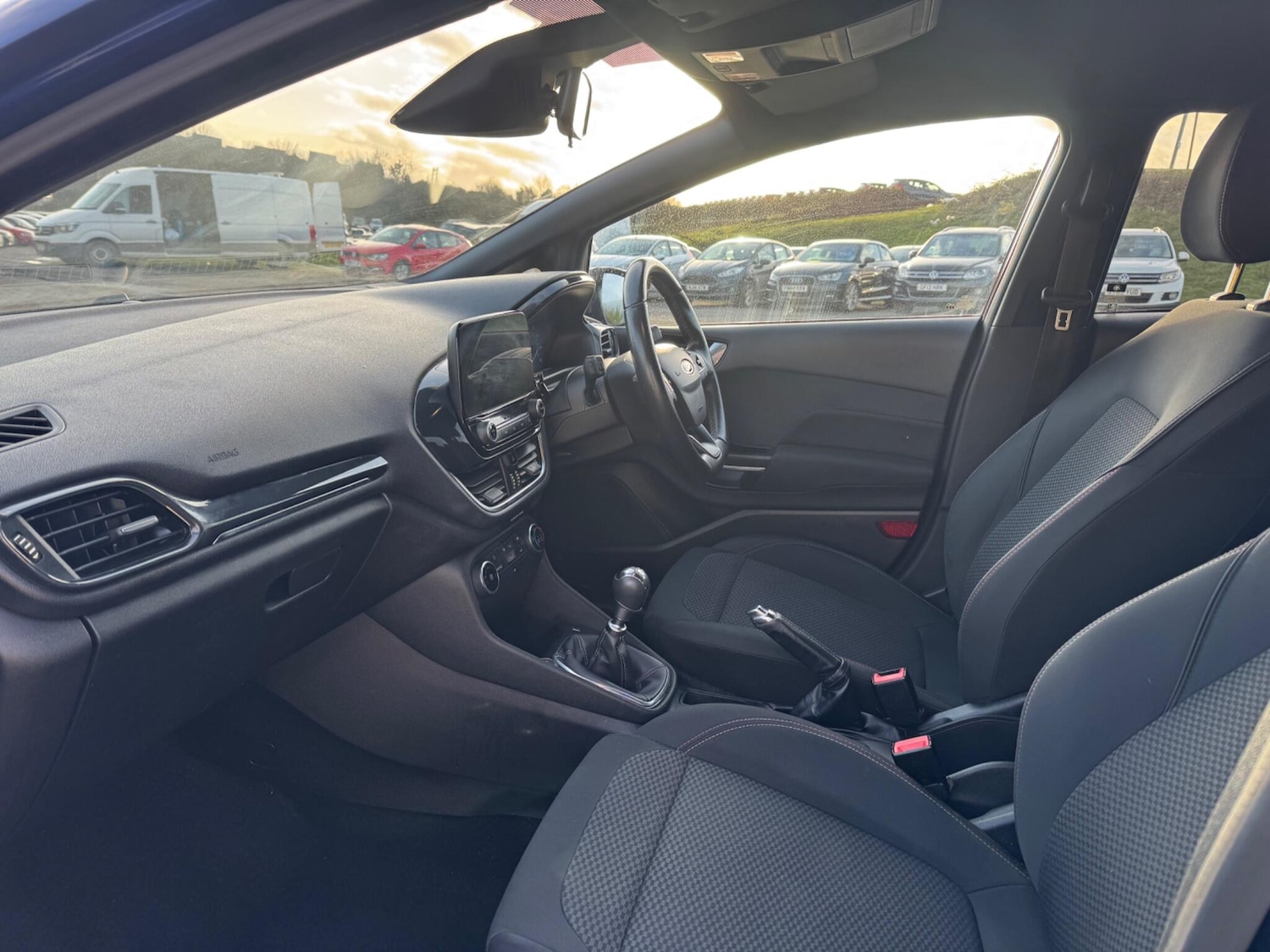 Used Ford Fiesta 2018 for sale - 76898578: Photo 8