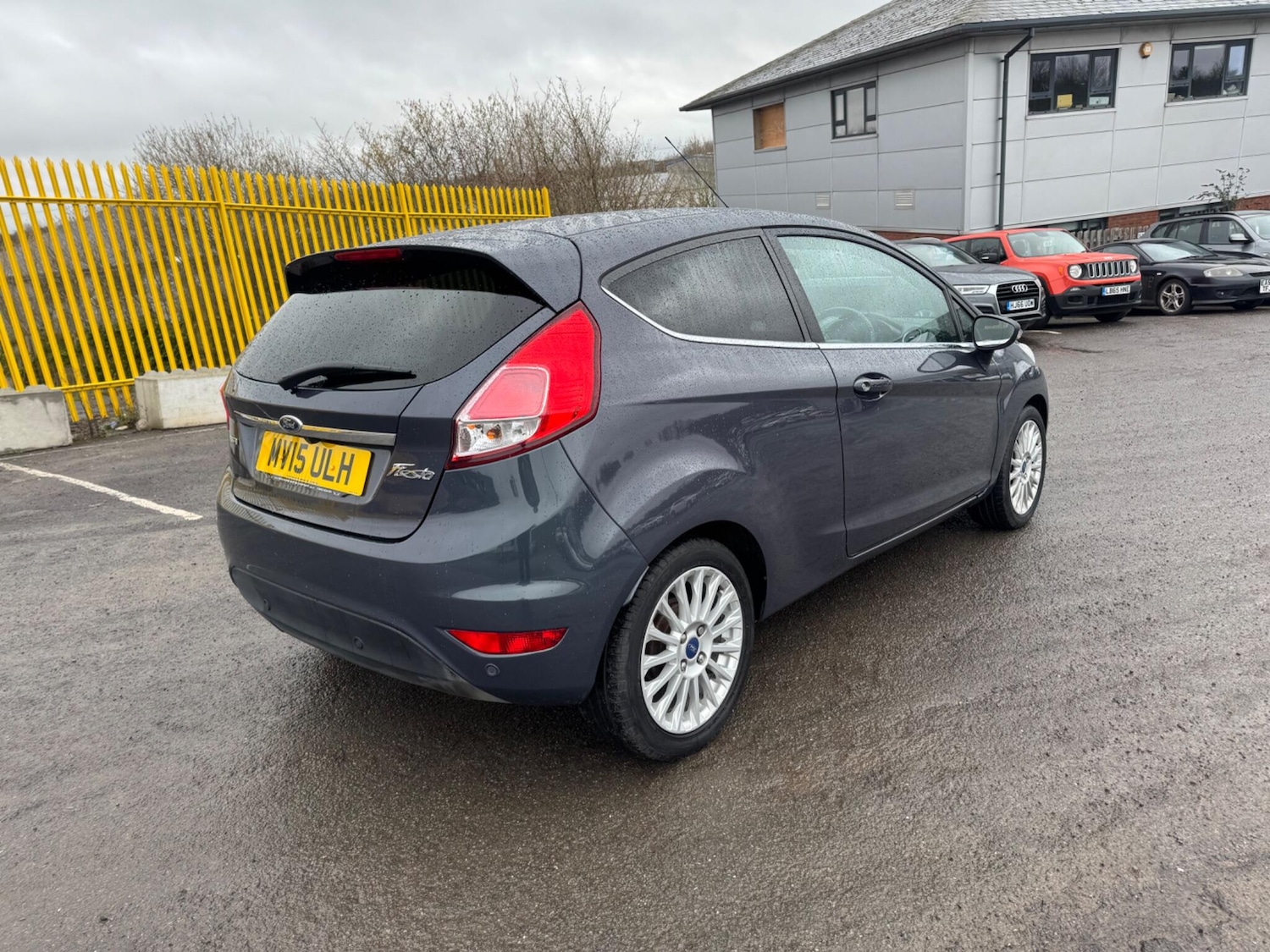 Used Ford Fiesta 2015 for sale - 77425775: Photo 6