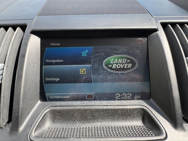 Used Land Rover Freelander 2 2011 for sale - 74666922: Photo 14