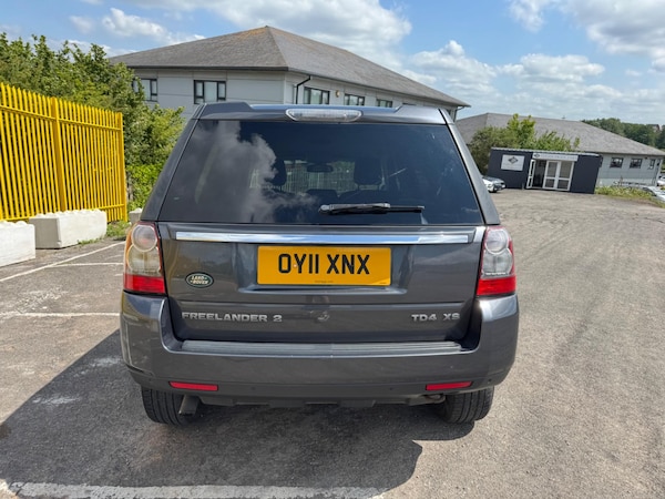 Used Land Rover Freelander 2 2011 for sale - 74666922: Photo 7