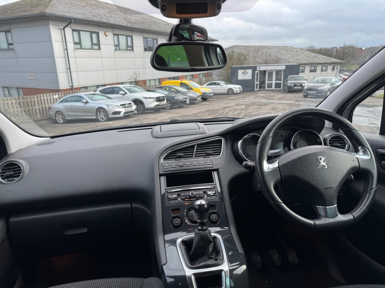 Used Peugeot 5008 2015 for sale - 76899357: Photo 12