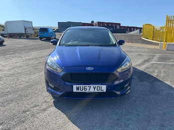 Used Ford Focus 2017 for sale - 78880050: Photo