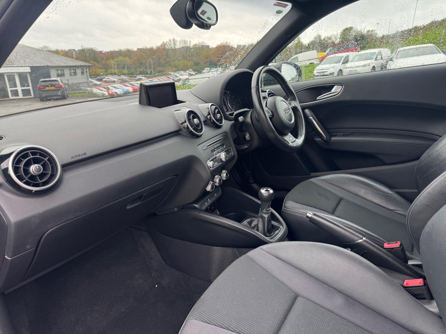 Used Audi A1 2015 for sale - 76349823: Photo 10