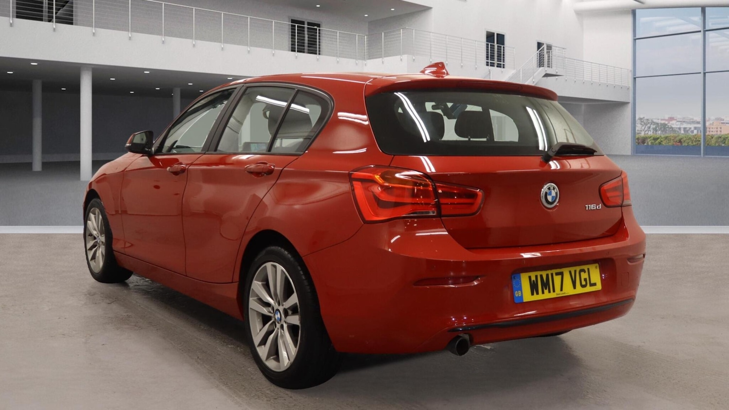 Used BMW 1 Series 2017 for sale - 76666854: Photo 2
