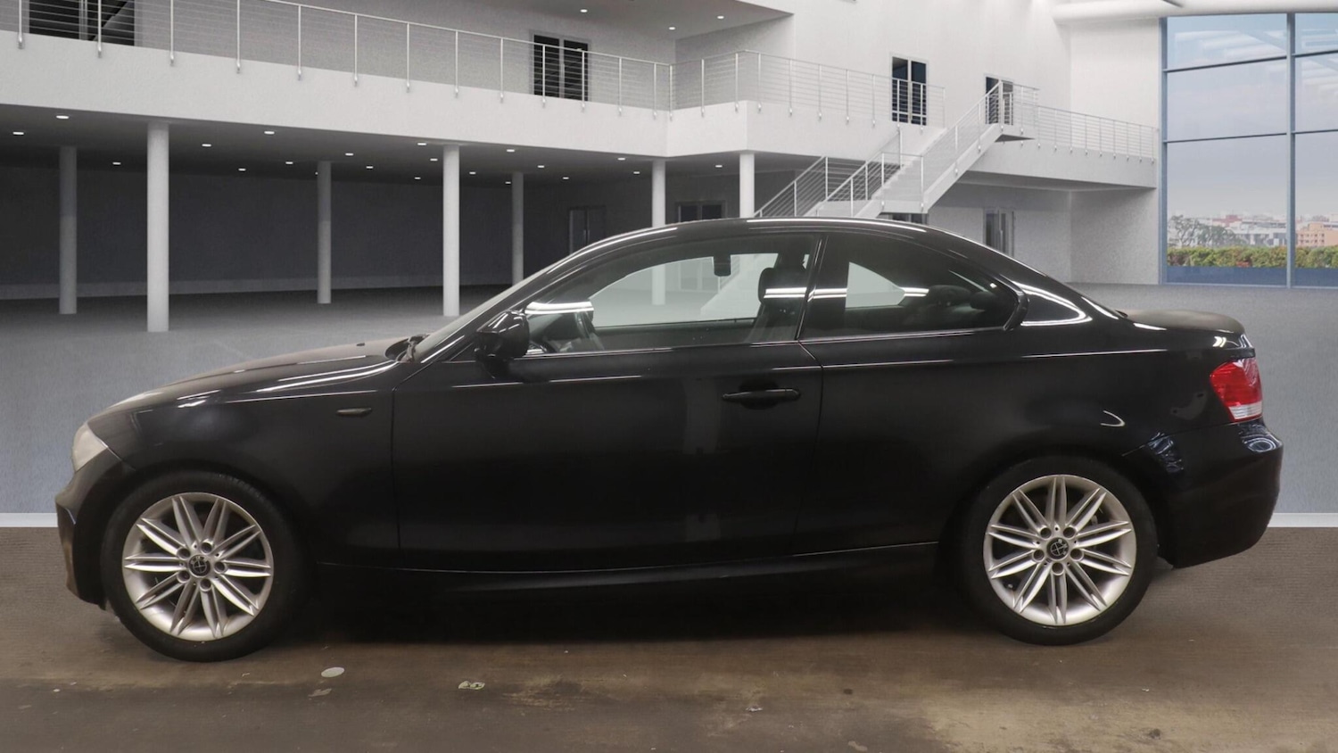 Used BMW 1 Series 2010 for sale - 76060492: Photo 3