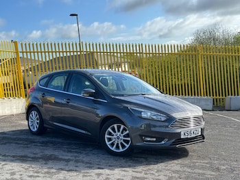 Used Ford Focus 2015 for sale - 78320369: Photo
