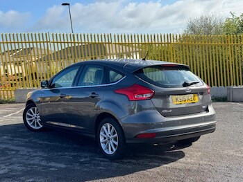 Used Ford Focus 2015 for sale - 78320369: Photo
