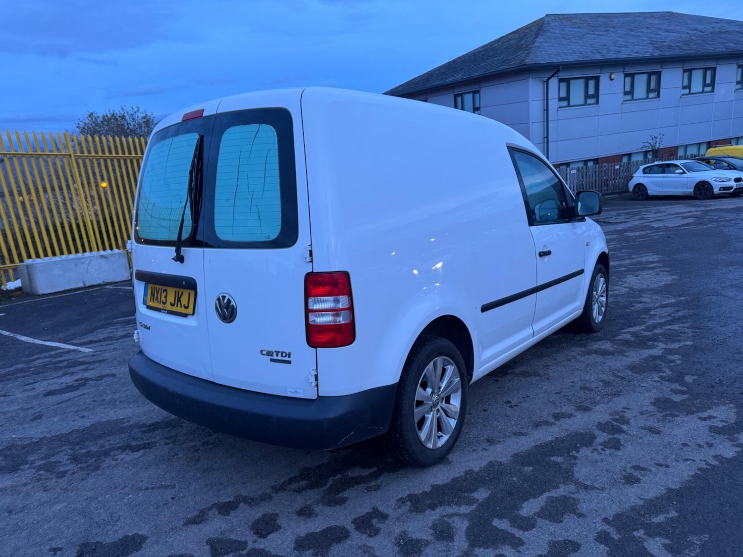 Used Volkswagen Caddy 2013 for sale - 76989739: Photo 6