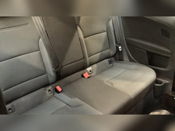 Used Volkswagen Golf 2018 for sale - 77021133: Photo