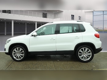 Used Volkswagen Tiguan 2016 for sale - 77637811: Photo