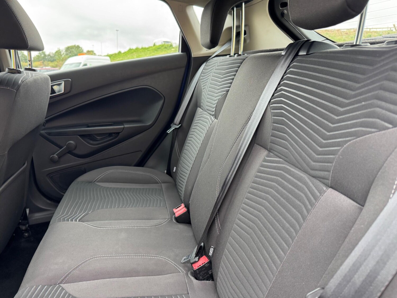 Used Ford Fiesta 2014 for sale - 74750330: Photo 12