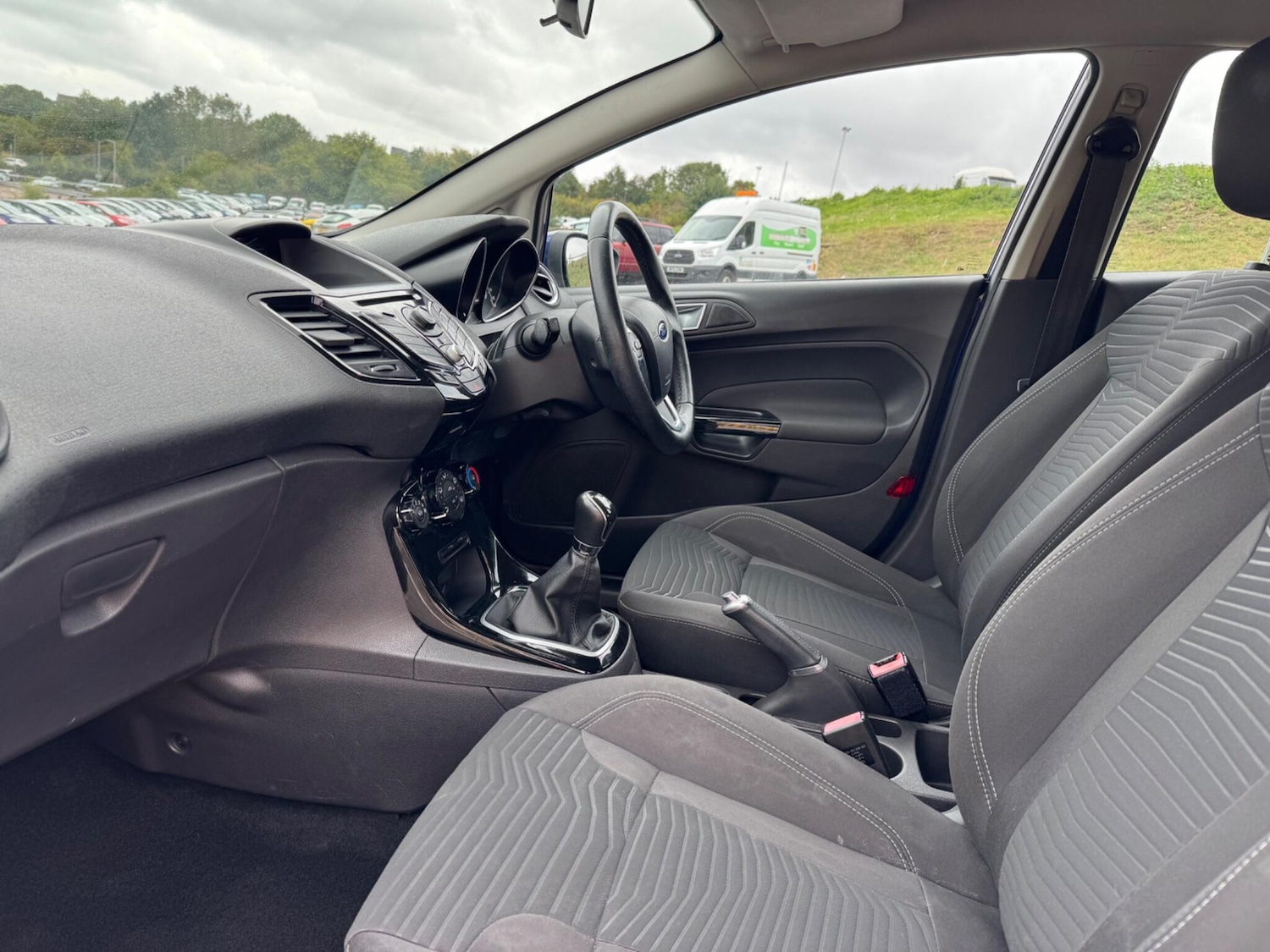 Used Ford Fiesta 2014 for sale - 74750330: Photo 9