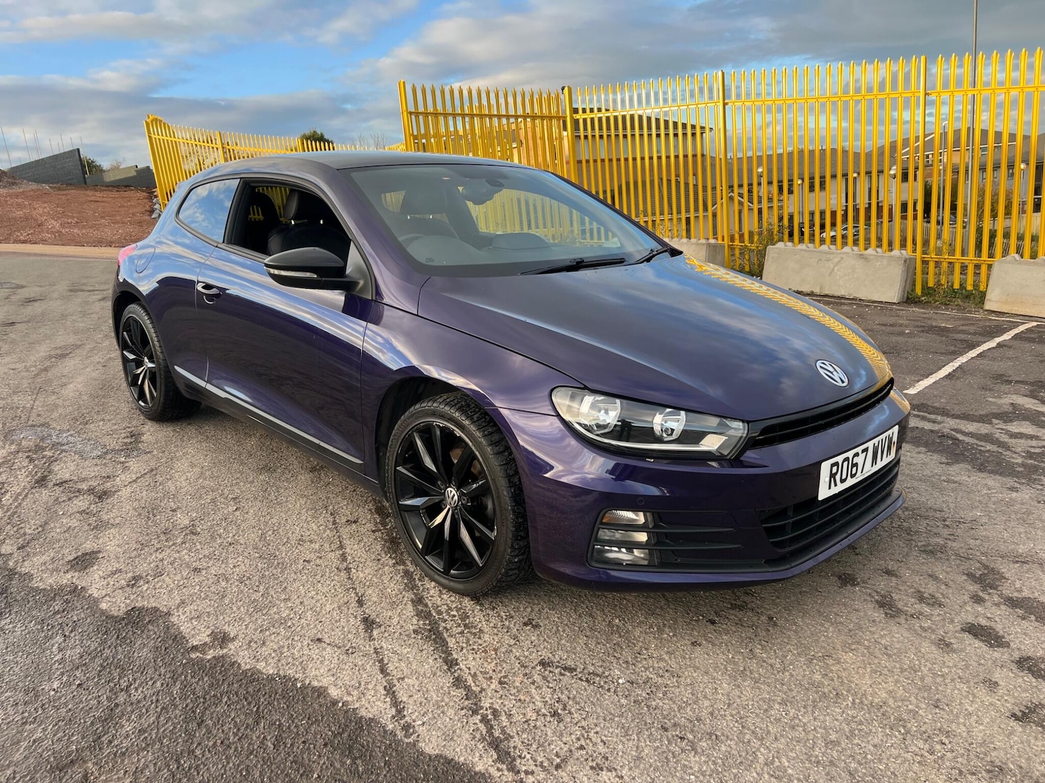 Used Volkswagen Scirocco 2017 for sale - 76167165: Photo 4