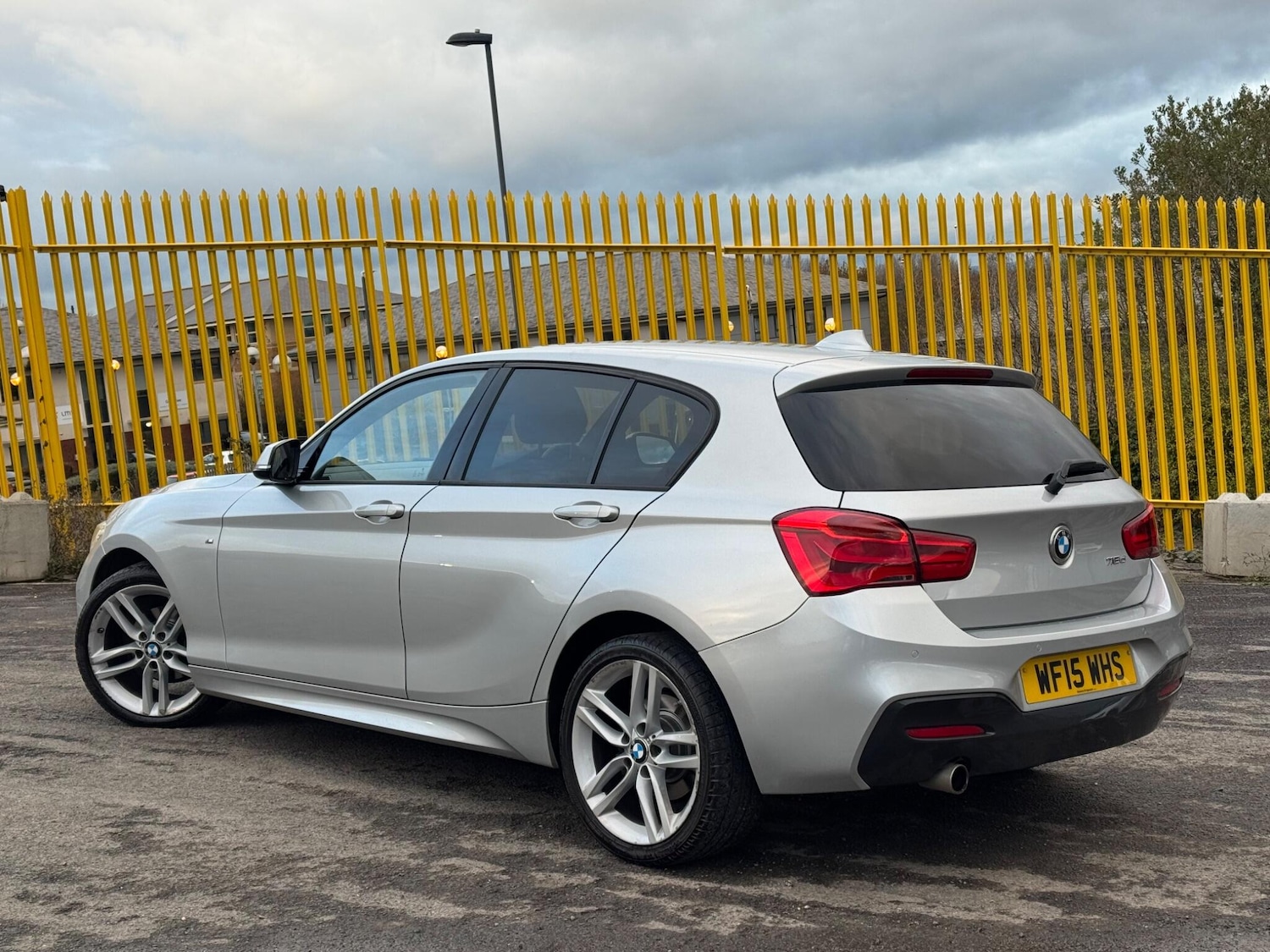 Used BMW 1 Series 2015 for sale - 76667294: Photo 2