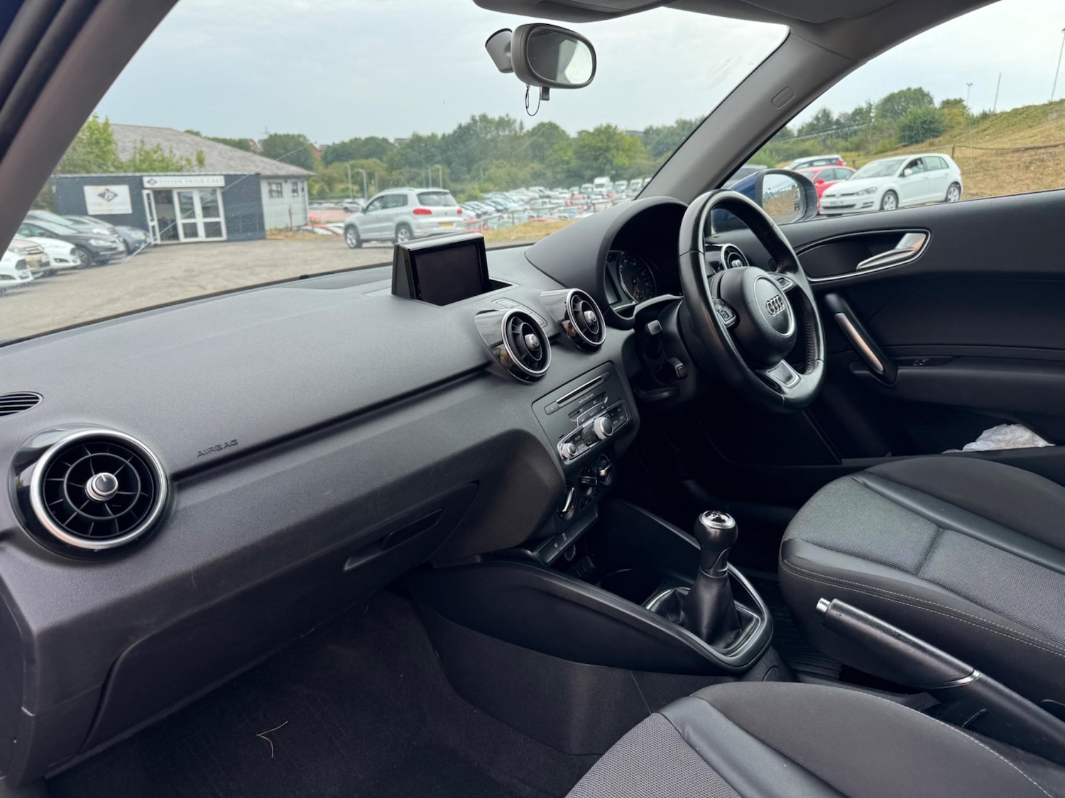 Used Audi A1 2017 for sale - 76620259: Photo 9