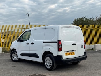 Used Citroen Berlingo 2021 for sale - 76522213: Photo