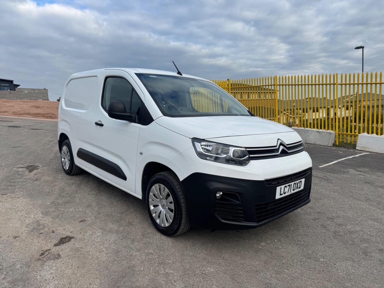 Used Citroen Berlingo 2021 for sale - 76522213: Photo 4