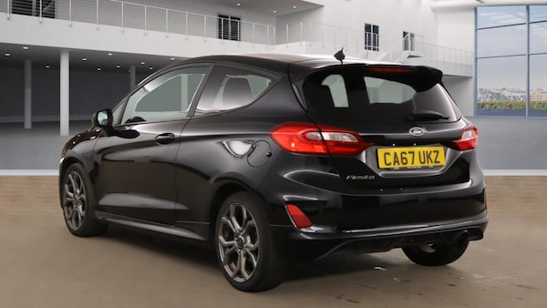 Used Ford Fiesta 2018 for sale - 76247477: Photo 2
