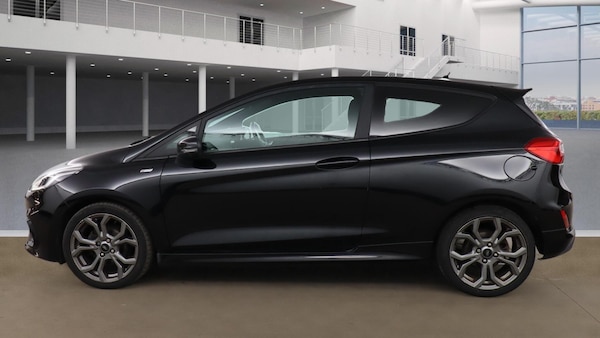 Used Ford Fiesta 2018 for sale - 76247477: Photo 3
