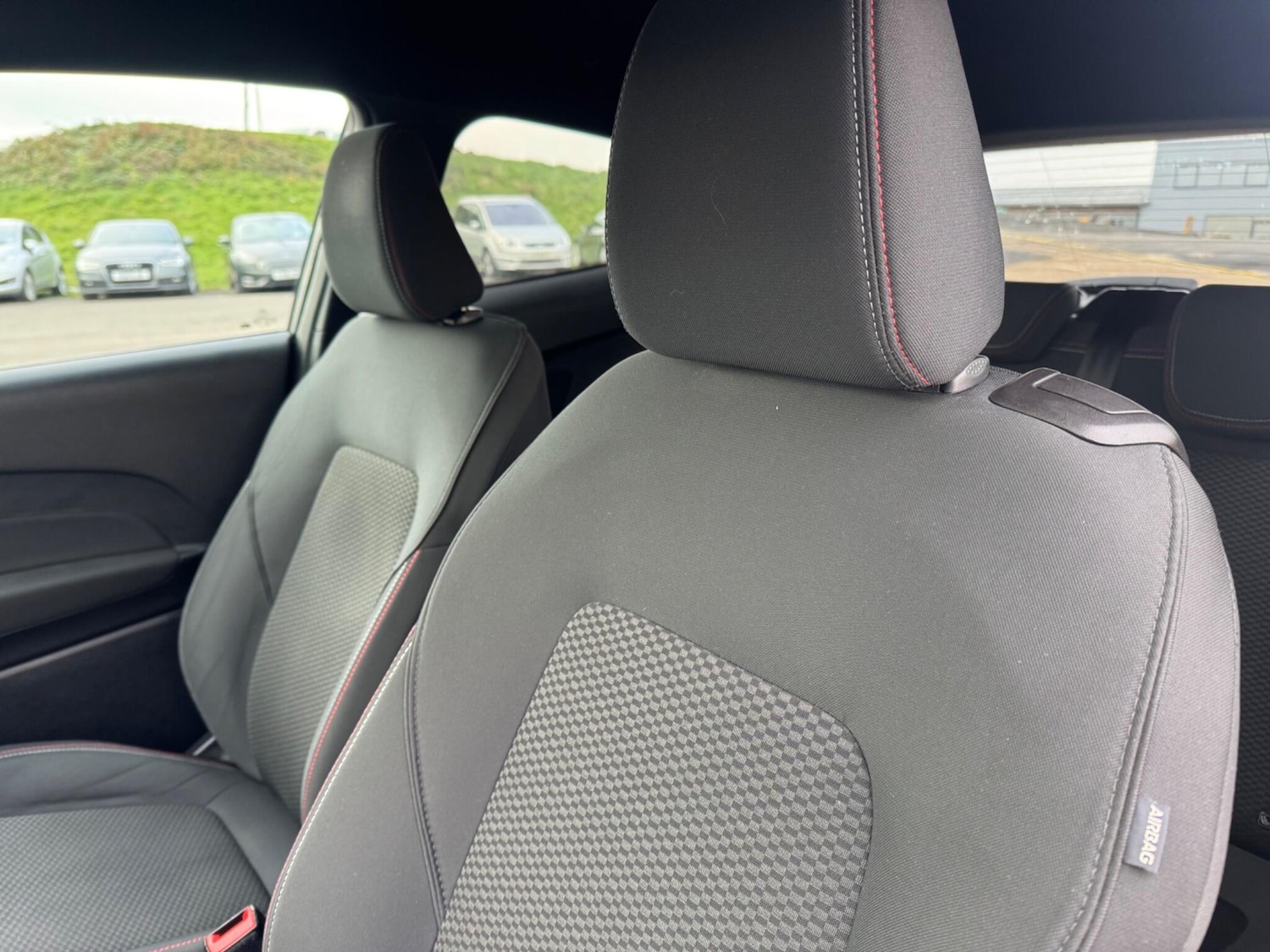 Used Ford Fiesta 2018 for sale - 76247477: Photo 9