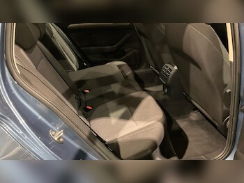 Used Volkswagen Passat 2015 for sale - 77549514: Photo