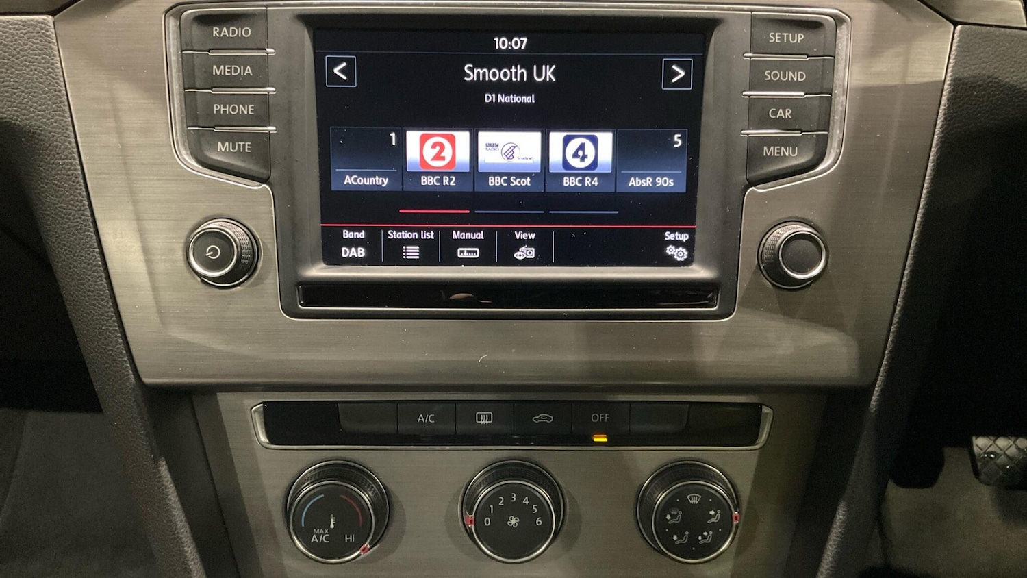 Used Volkswagen Passat 2015 for sale - 77549514: Photo 5