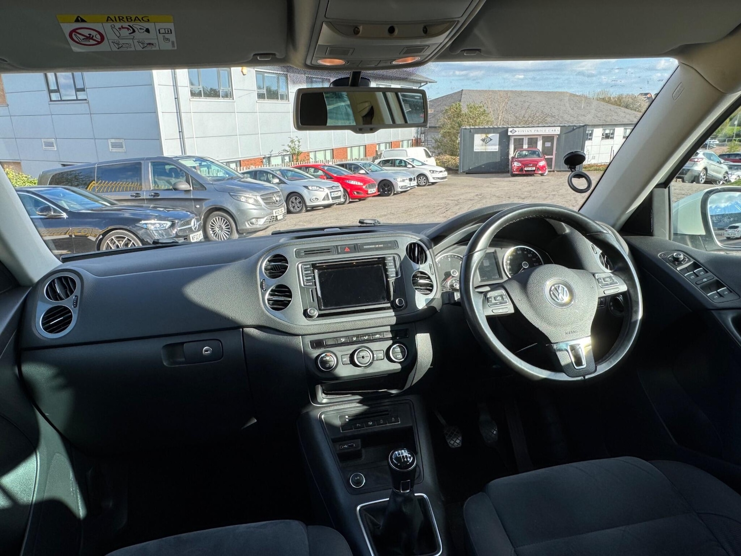 Used Volkswagen Tiguan 2015 for sale - 77550147: Photo 10