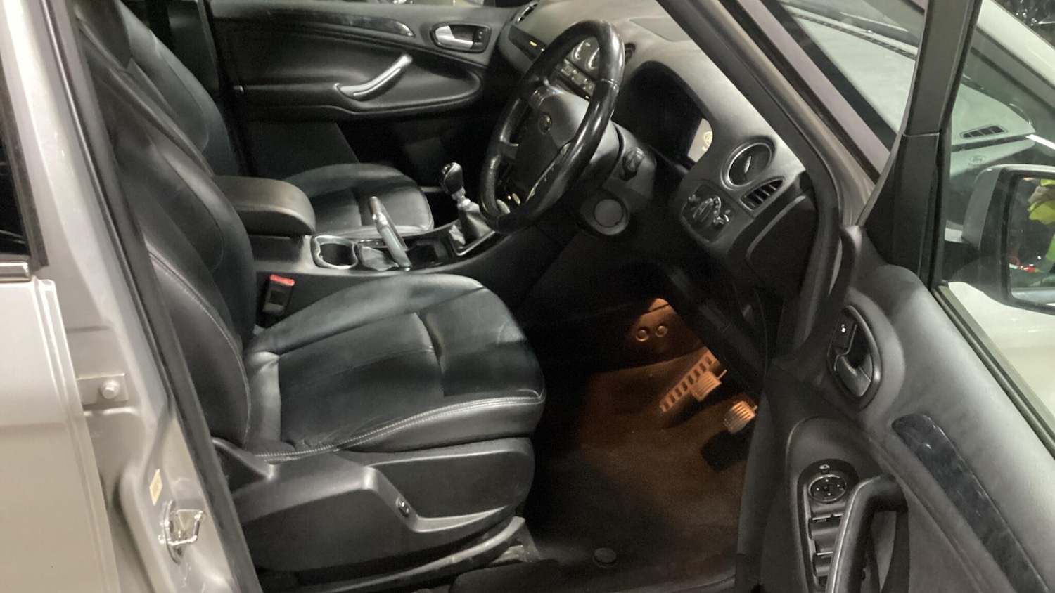 Used Ford Galaxy 2014 for sale - 76349745: Photo 6