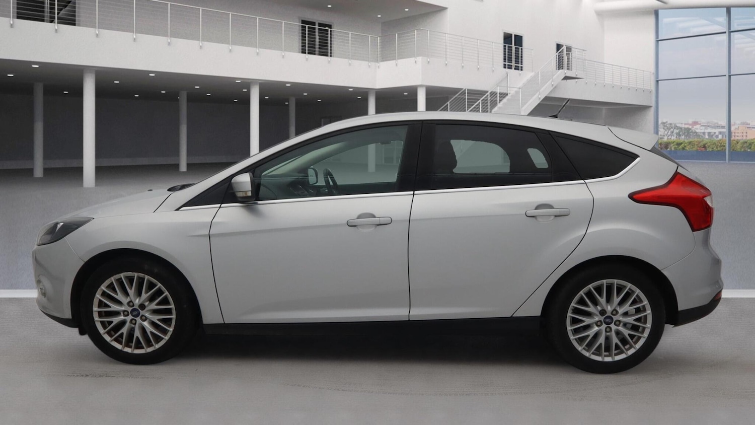 Used Ford Focus 2012 for sale - 77425402: Photo 3