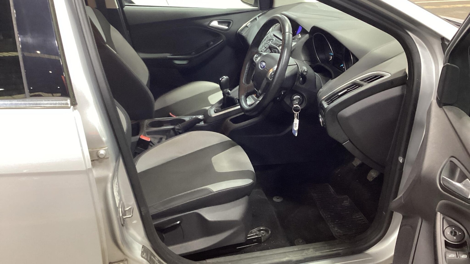 Used Ford Focus 2012 for sale - 77425402: Photo 4