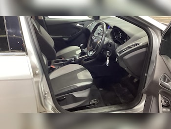 Used Ford Focus 2012 for sale - 77425402: Photo