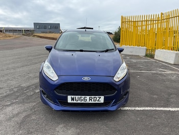 Used Ford Fiesta 2016 for sale - 75173736: Photo