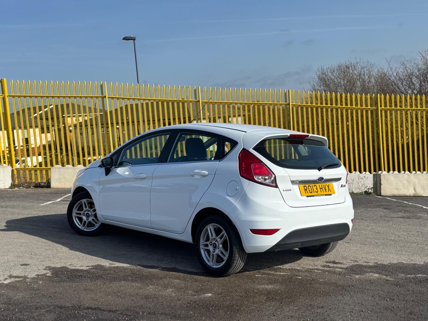 Used Ford Fiesta for sale - 77683056: Photo 2