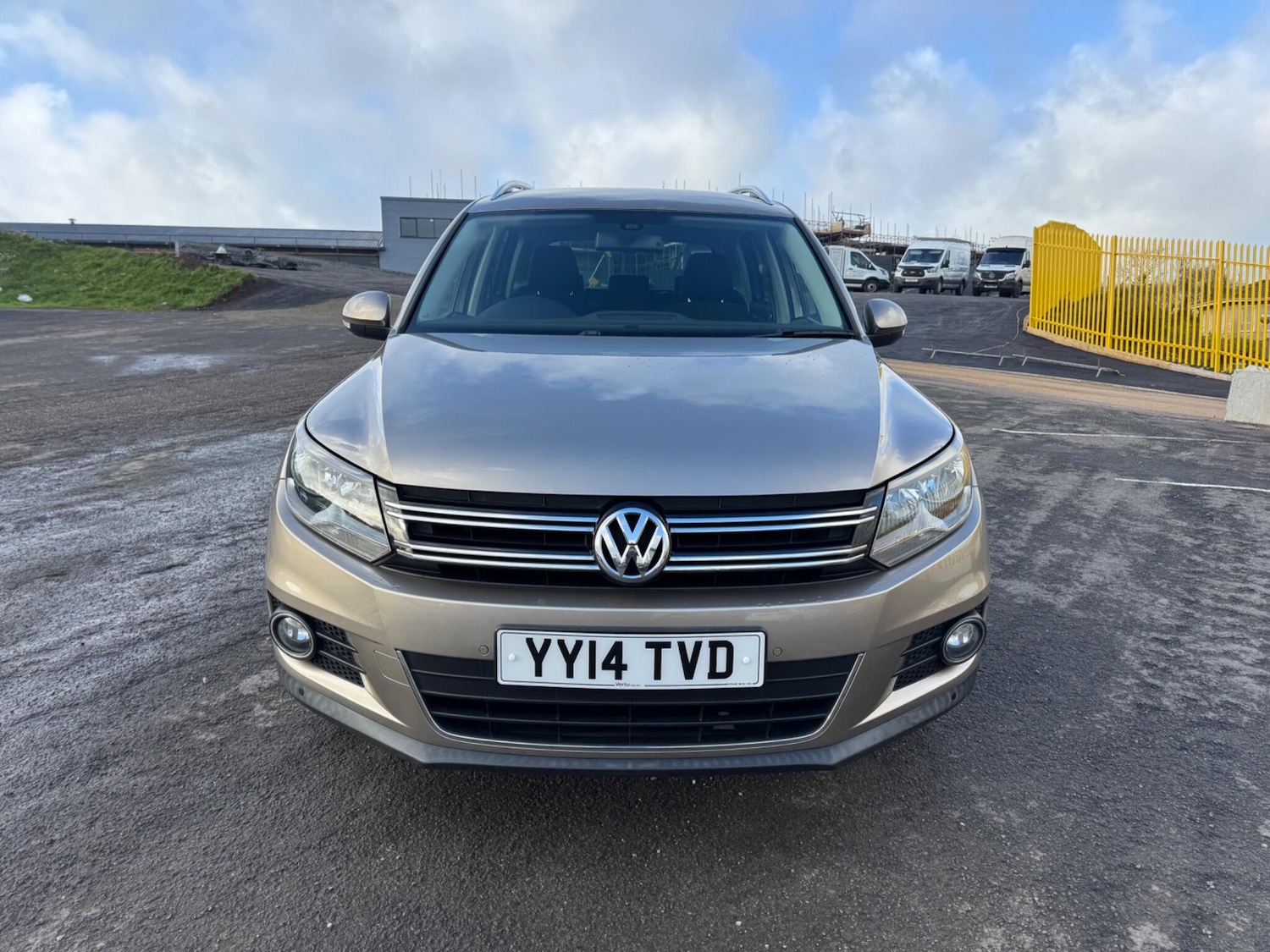 Used Volkswagen Tiguan 2014 for sale - 76752903: Photo 3
