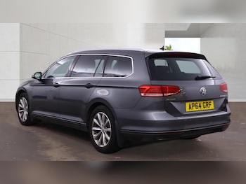 Used Volkswagen Passat 2015 for sale - 78492560: Photo