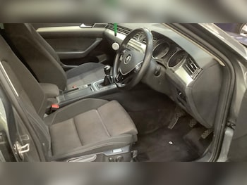 Used Volkswagen Passat 2015 for sale - 78492560: Photo