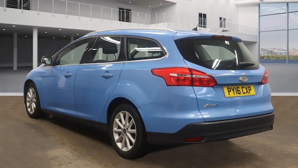 Used Ford Focus 2016 for sale - 76325953: Photo 2