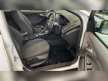 Used Ford Focus 2016 for sale - 77320352: Photo