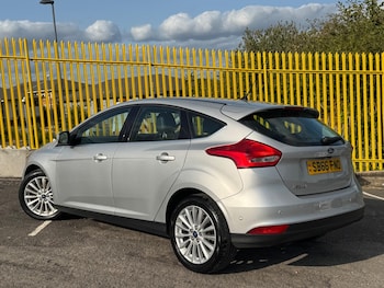 Used Ford Focus 2016 for sale - 75400937: Photo