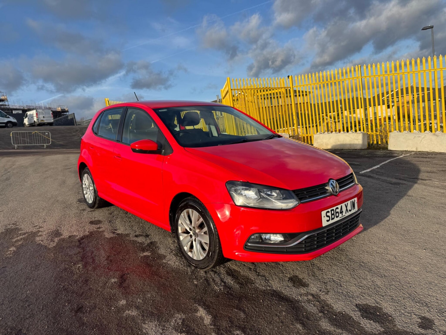 Used Volkswagen Polo 2014 for sale - 77060215: Photo 4