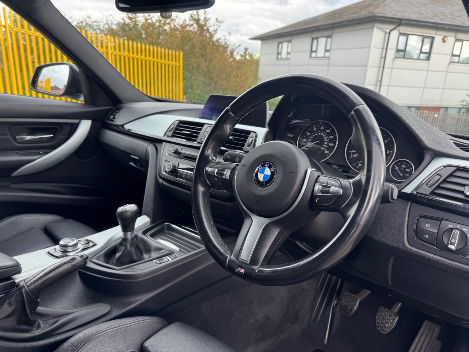 Used BMW 3 Series for sale - 76995599: Photo 12