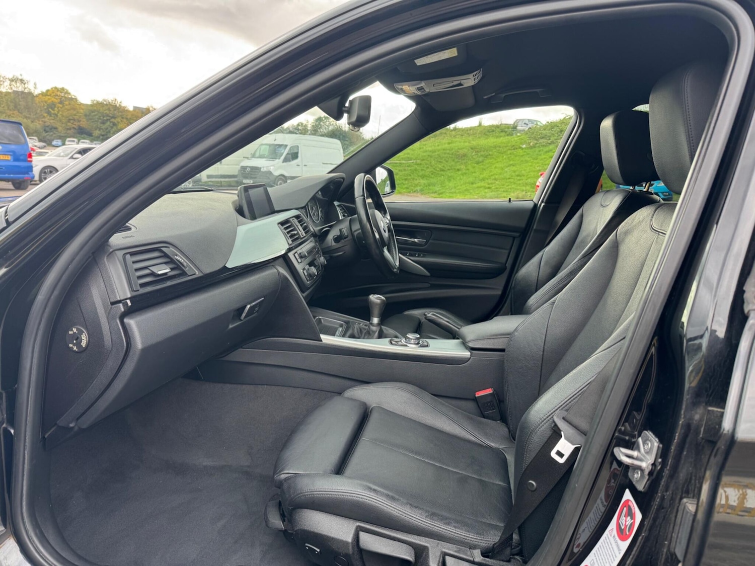 Used BMW 3 Series for sale - 76995599: Photo 8