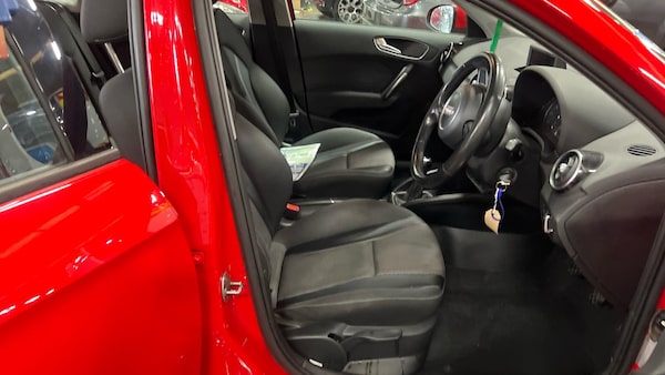 Used Audi A1 2014 for sale - 76314718: Photo 4