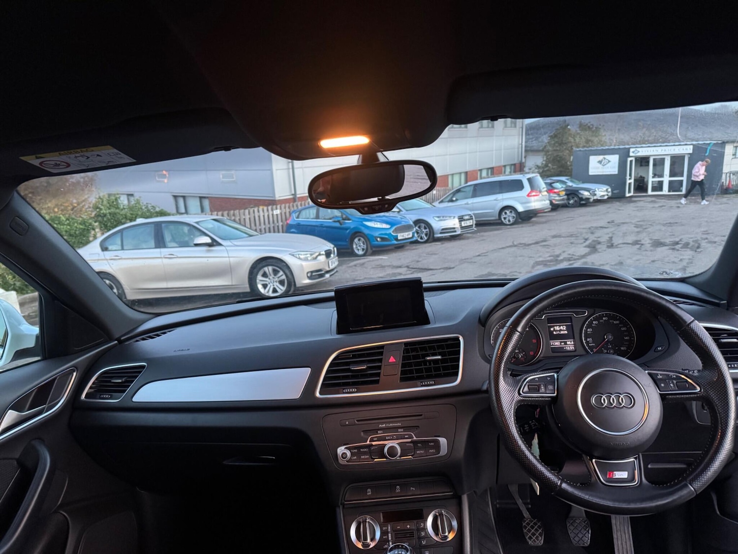 Used Audi Q3 2014 for sale - 76060454: Photo 13