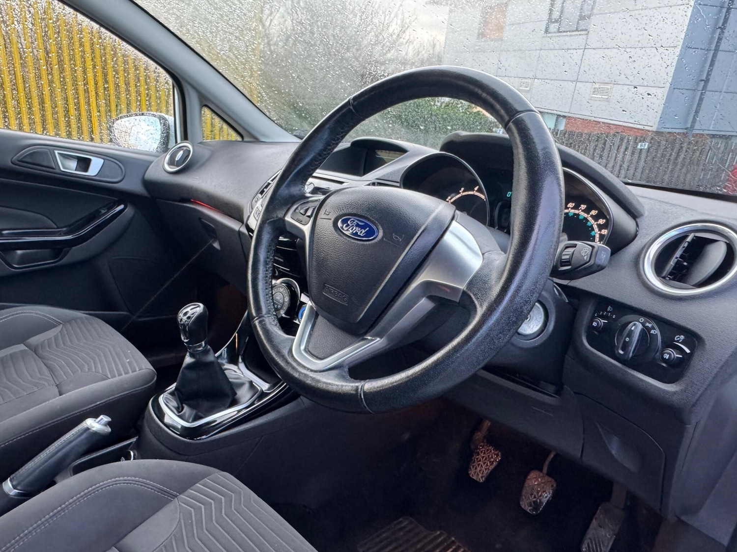 Used Ford Fiesta 2015 for sale - 77426157: Photo 12