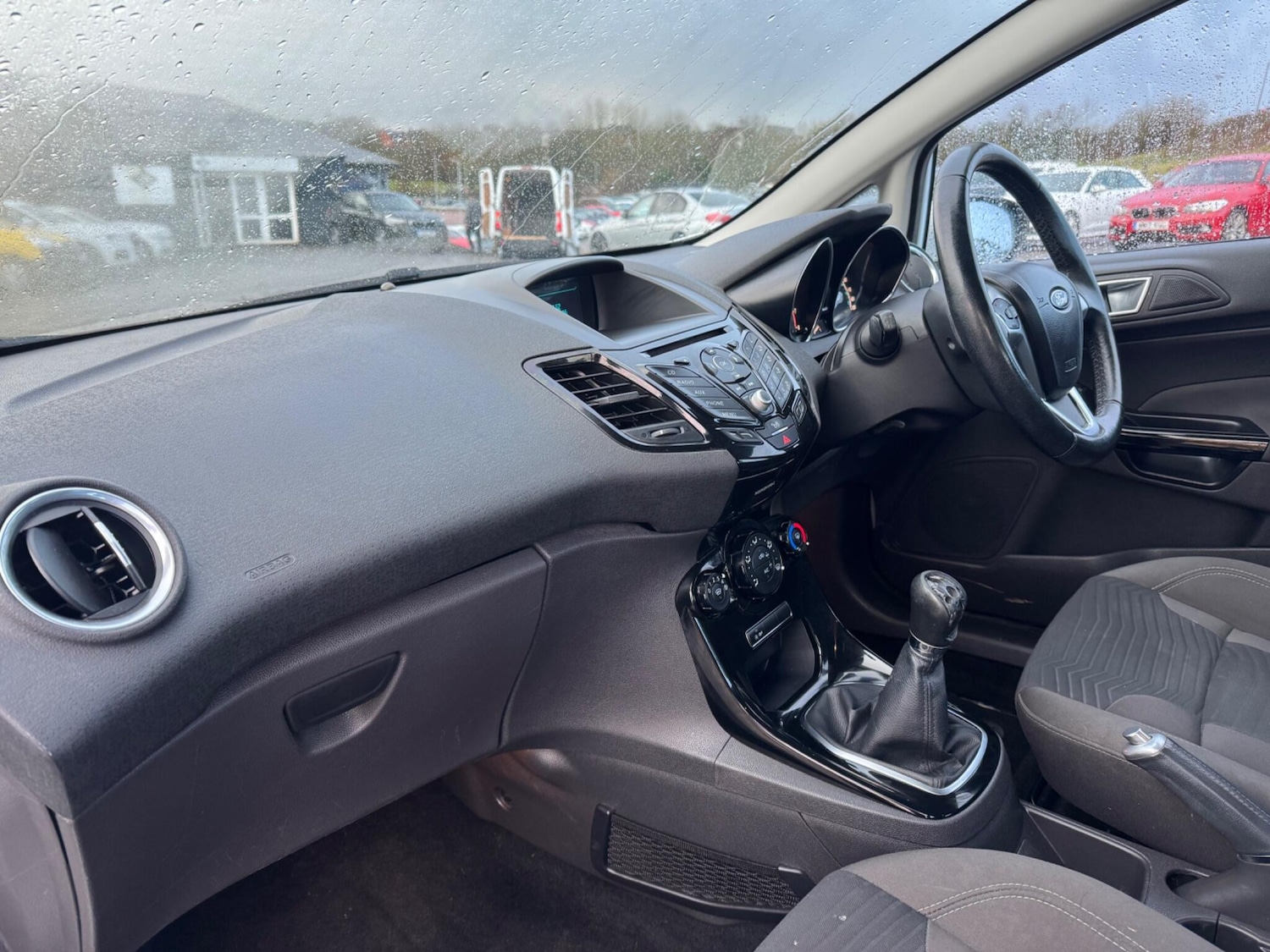 Used Ford Fiesta 2015 for sale - 77426157: Photo 8